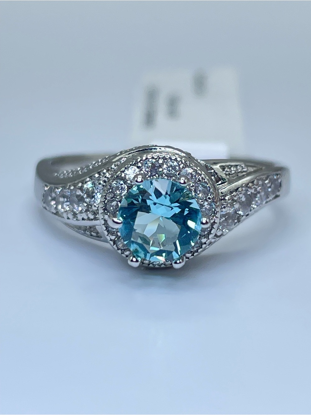 Swarovski Crystal Elements Aquamarine Blue Halo Solitaire Ring Size 9.5